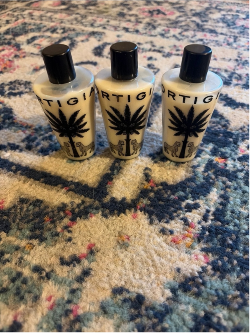 Ortigia Sicilia Ambra Nera Bath & Body Bundle - 18 Pieces travel size - Picture 8 of 9